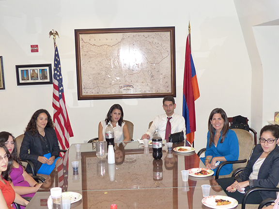 Former and current Armenian American Congressional staff members offer their insights on working on Capitol Hill during a CGP orientation session.