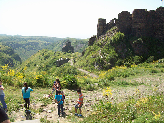 Roaming around the fortress of Ambpert