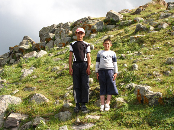 My hiking guides, Antranig and Hampartsum, Hnaberd village (near Aparan, Gegharkunik province)