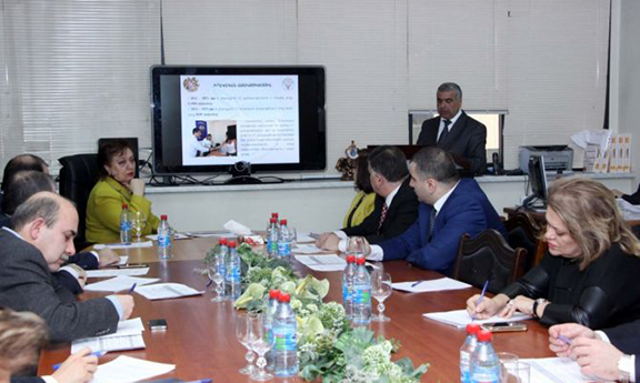 Diaspora Minister addressing issues Syrian Armenians face