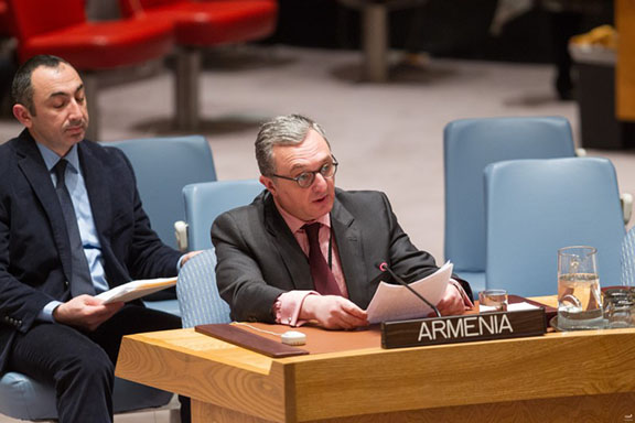 Ambassador Zohrab Mnatsakanyan at the United Nations giving hi speech. (Source: Public Radio of Armenia)