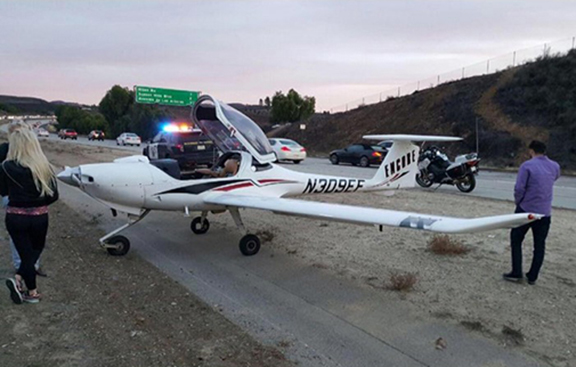 Small plane lands safely on the 23 freeway. (Source: Moorparkpatch.com)