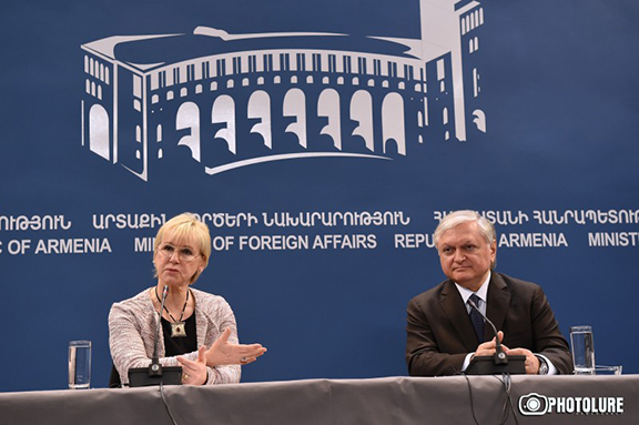 Swedish Foreign Minister Margot Wallstrom With Armenian Foreign Minister Nalbandian. (Source: Photolure) 