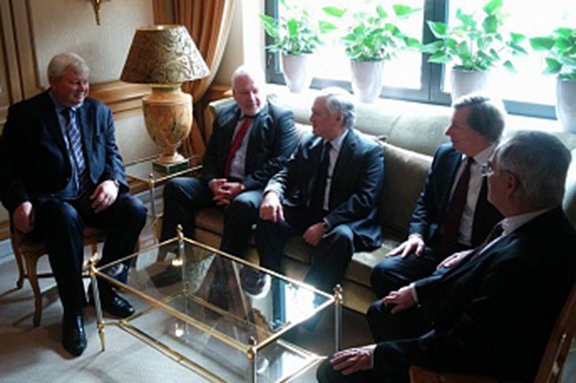 Foreign Minister Nalbandian during his meeting wit chairs of the OSCE Minks Group. (Source: Arka) 