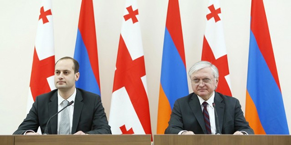 Georgia's Foreign Minister Mikheil Janelidze (left) with Armenia's Edward Nalbandian