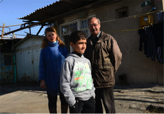 Syrian Refugees building new lives in Armenia, 2015. (Source: Zaven Khatchikyan)