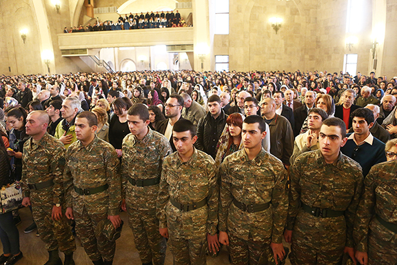 President Sarkisian attended a Mass at St. Gregory the Illuminator Cathedral for soldiers