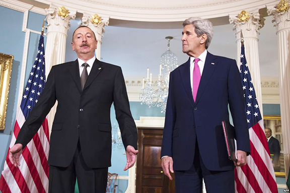 Secretary of State John Kerry (right) with Azerbaijani President Ilham Aliyev in Washington on Thursday (AFP Photo)