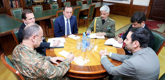 Armenian-Iranian Defense Cooperation Discussed - Armenian National ...