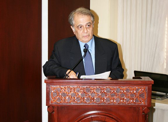 Prelacy Executive Council chairman Vahe Hovaguimian