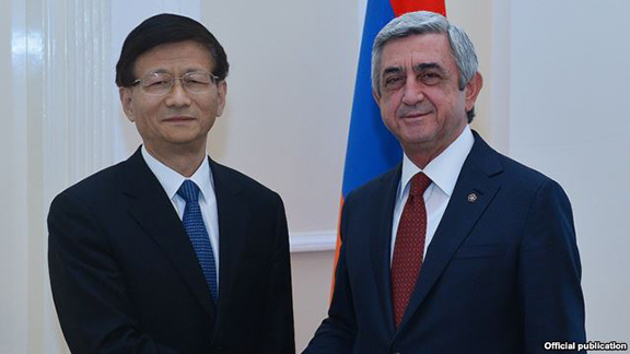 President Serzh Sarkisian meets with Meng Jianzhu, a member of the Chinese Community Party's Politburo, in Yerevan (Source: RFE/RL)