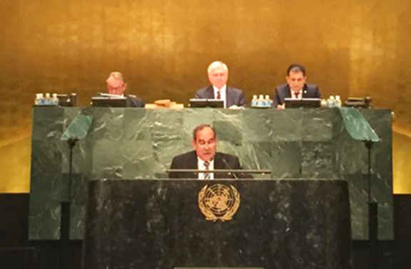 Foreign Minister Edward Nalbandian presides over the UN General Assembly session on Thursday