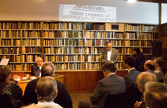 The Daghlian Library reopened its doors on October 13, 2016. (Photo: Agencia Prensa Armenia)