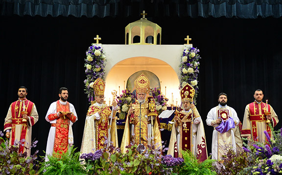 A scene from Divine Liturgy celebrated by Catholicos Aram I