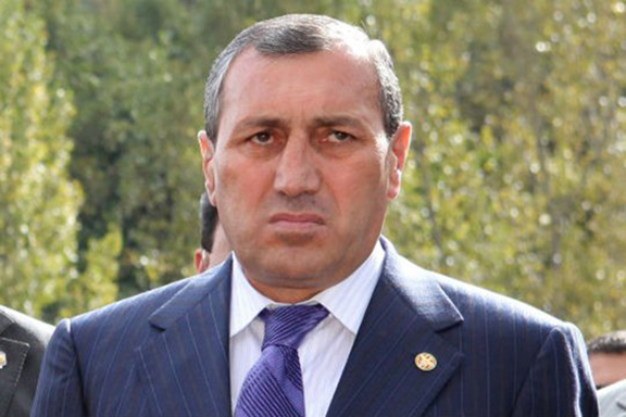 Suren Khachatryan