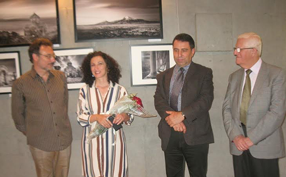 The Tekeyan Centre in Yerevan featured a photo exhibit authored by American-Armenians Ted Andreasyan and Nune Karamyan