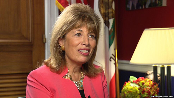 Jackie Speier (Photo: Voice of America)