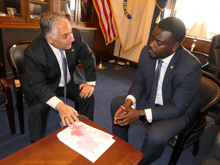 ANCA Eastern Region Board Member Steve Mesrobian thanked Rep. Gabe Amo (D-RI) for his leadership in advocating a stop to military aid to Azerbaijan and pressed for ongoing action to secure the release of Armenian hostages and impose sanctions on Azerbaijani war criminals.